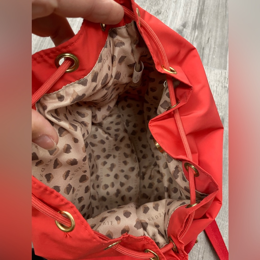 Kedzie Aries Convertible Bucket Bag fade red back pack adjustable straps - Picture 11 of 16